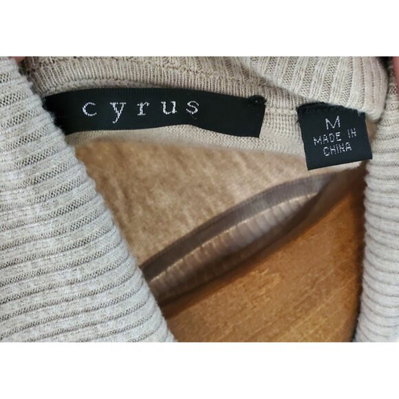 Cyrus Beige Fringe Hem Sweater Women’s Medium | Cozy Mock Neck Knit Boho Chic - Picture 3 of 5